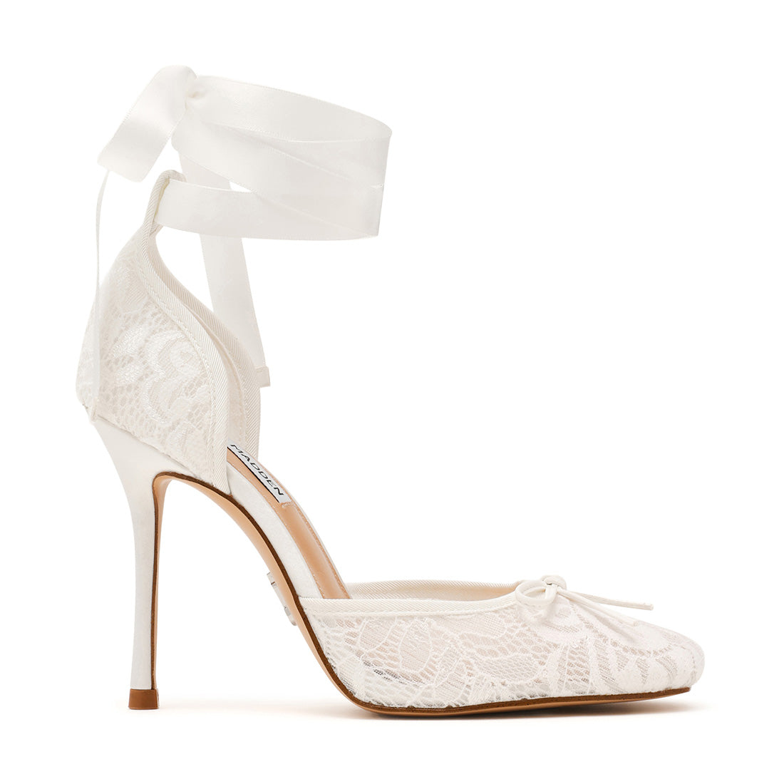 Larina Pump WHITE LACE