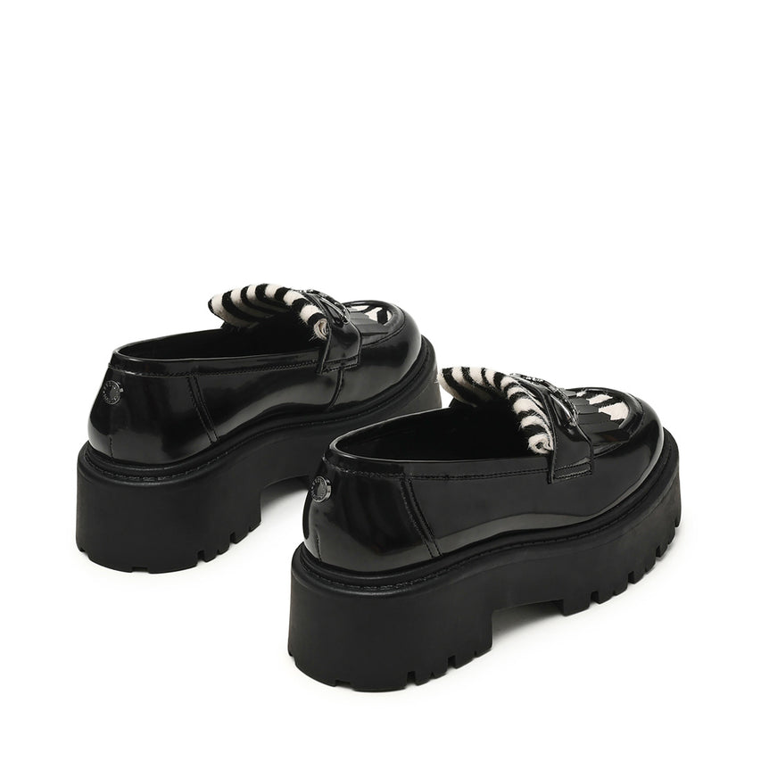 On-Call Flat Shoe BLK BOX ACTION - view 3