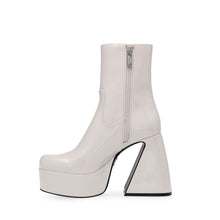 Steve Madden Profuse Bootie BONE PATENT Ankle boots All Products