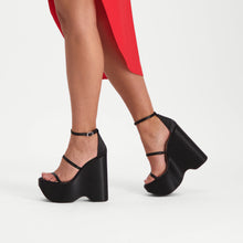 Steve Madden Varia Sandal BLACK Sandals All Products